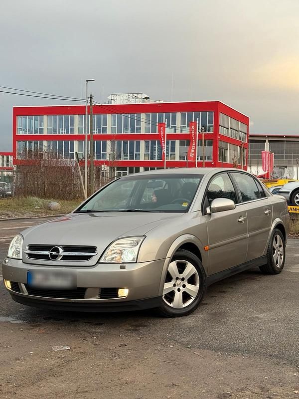 Silber Gebraucht 2004 Opel Vectra Limousine | 1.200 € (Guter Preis) - Bild 1/4