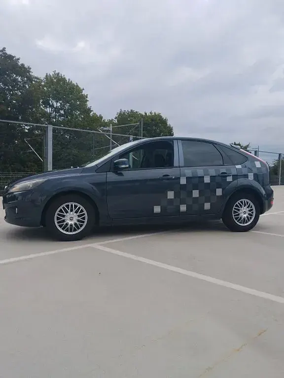 Gebraucht Ford Focus Sport 116 PS (85 kW) 2009 Schwarz Limousine
