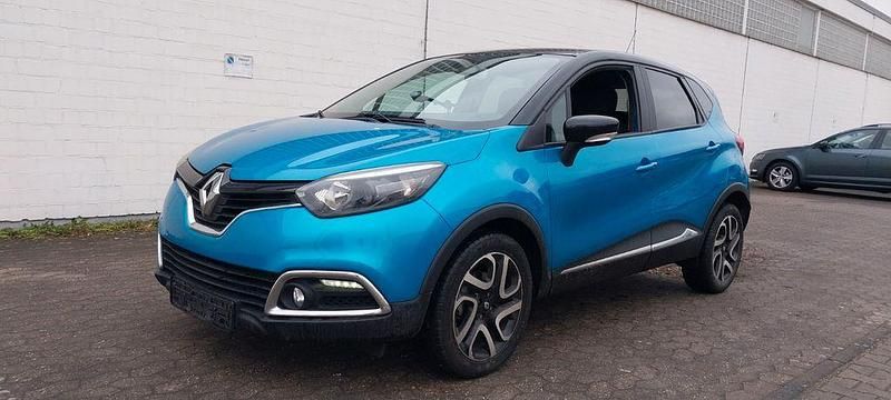 Gebraucht Renault Captur Dynamique 120 PS (88 kW) 2016 Blau SUV