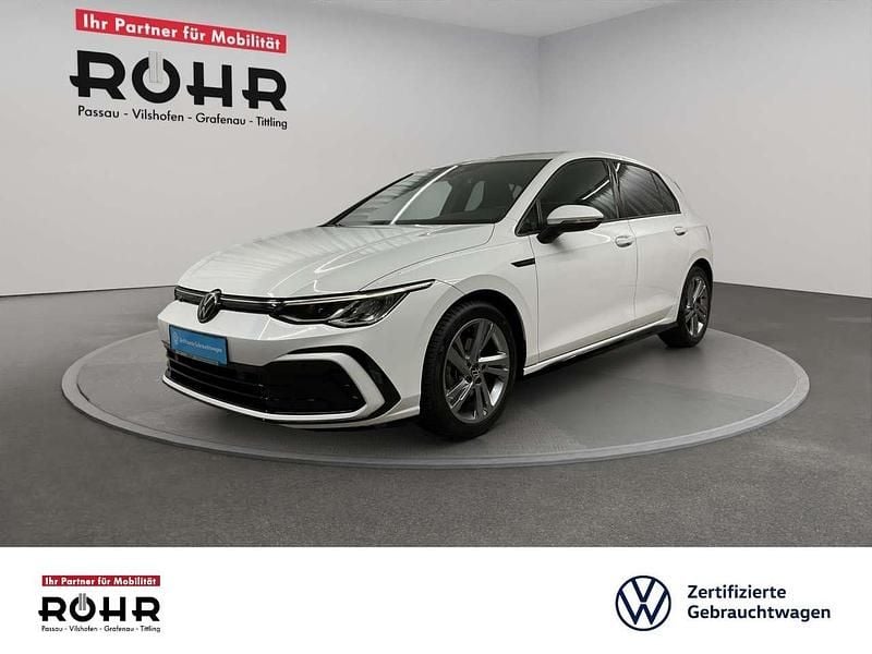 Pure white Gebraucht 2024 VW Golf VIII R-line Limousine | 28.890 € (Guter Preis) - Bild 1/4