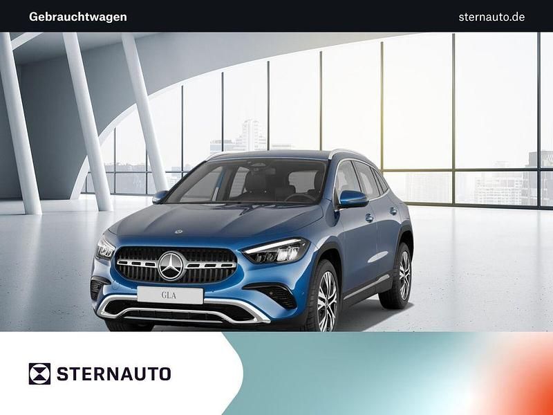 Metalliclack spektralblau Gebraucht 2023 Mercedes GLA200 Progressive SUV | 36.490 € (Fairer Preis) - Bild 1/4