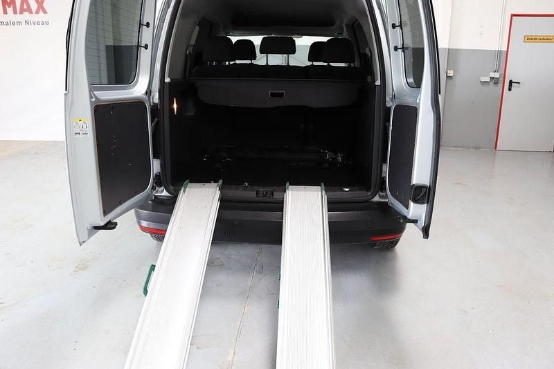 Gebraucht VW Caddy 84 PS (61 kW) 2015 Silber Van / Kleinbus