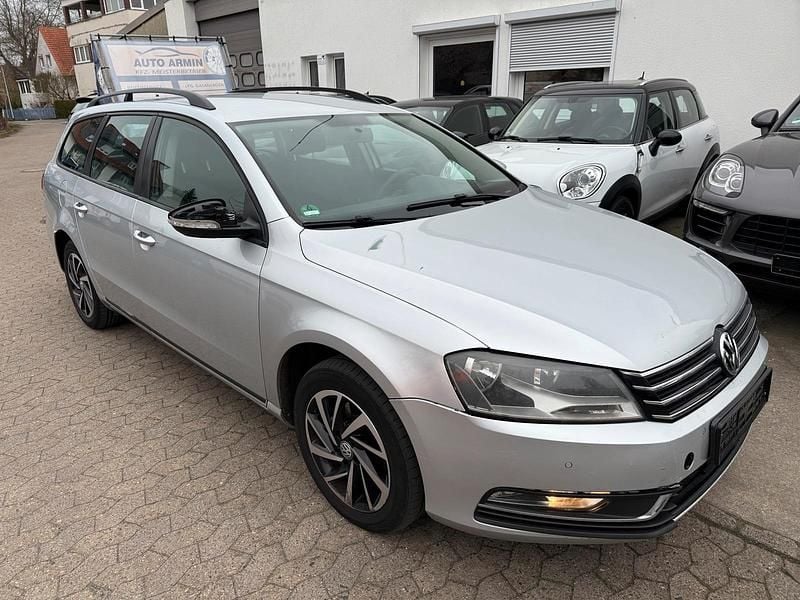 Gebraucht VW Passat 140 PS (102 kW) 2012 Kombi