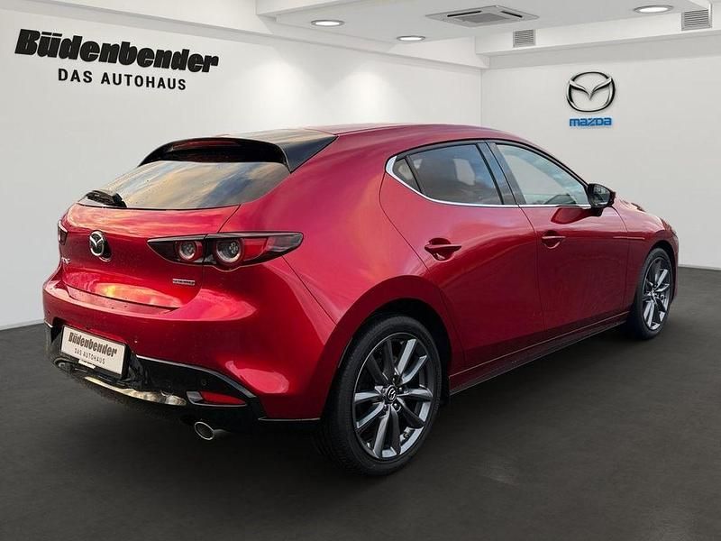 Gebraucht Mazda 3 Selection 122 PS (89 kW) 2019 Rot Limousine