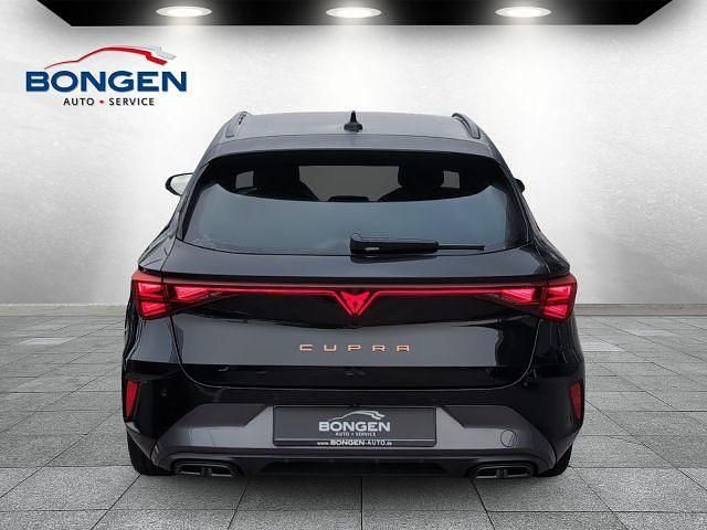 Neu Cupra Leon 150 PS (110 kW) 2025 Mitternachtsschwarz Kombi