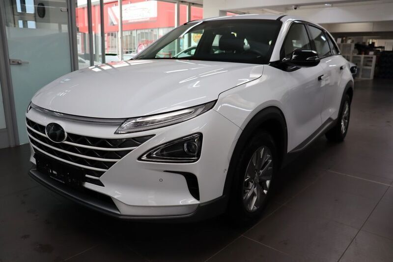 White cream / mic Gebraucht 2019 Hyundai Nexo SUV | 25.350 € (Teuer) - Bild 1/4