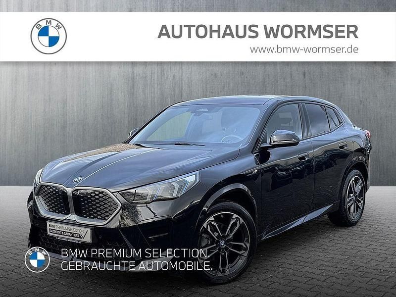 Gebraucht BMW iX2 M Sport 150 kW (204 PS) 2024 Schwarz SUV