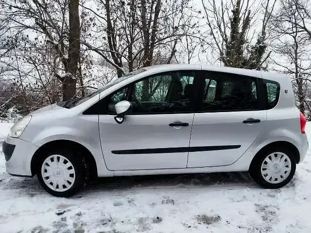 Gebraucht Renault Grand Modus Authentique 75 PS (55 kW) 2008 D69  platingrau metallic (metallic) Van / Kleinbus