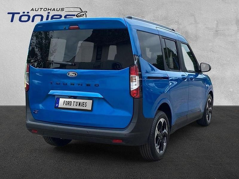 Neu Ford Courier Titanium 100 kW (136 PS) 2025 Blau Van / Kleinbus