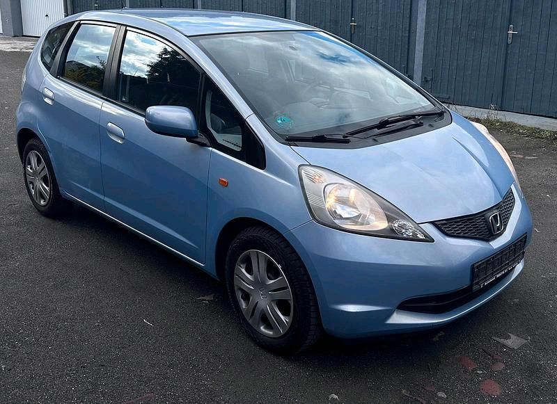 Gebraucht Honda Jazz 90 PS (66 kW) 2009 Grau Kleinwagen