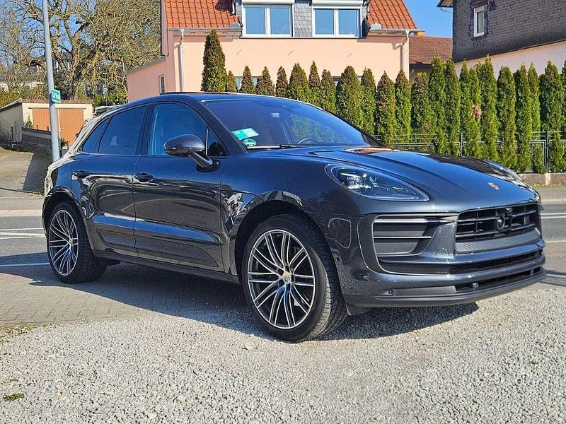 Gebraucht Porsche Macan Turbo 265 PS (194 kW) 2023 Grau SUV