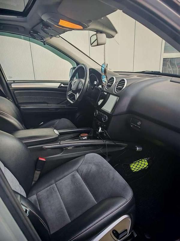 Gebraucht Mercedes ML280 190 PS (139 kW) 2008 SUV