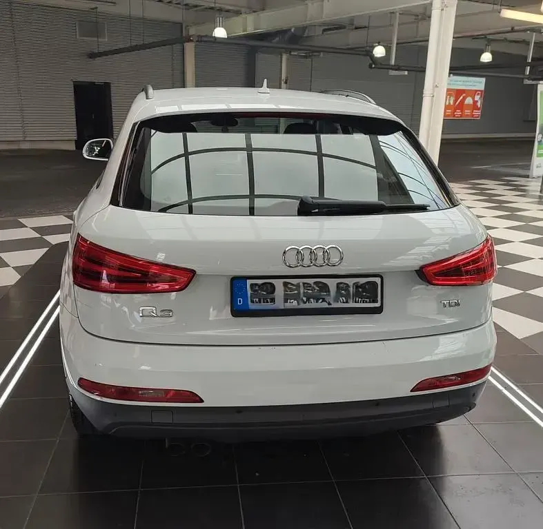 Gebraucht Audi Q3 Comfort 140 PS (102 kW) 2012 Weiß SUV