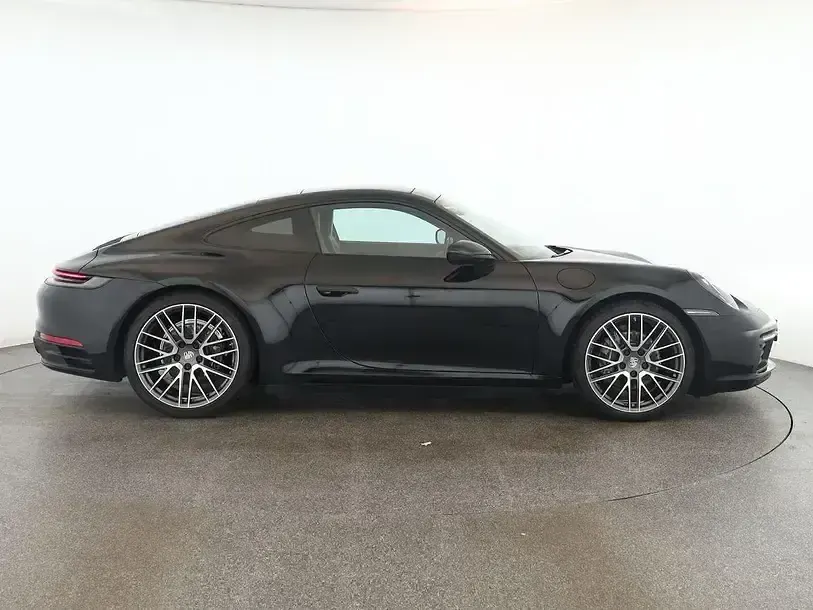 Gebraucht Porsche 911 Carrera 385 PS (283 kW) 2023 Schwarz Coupé