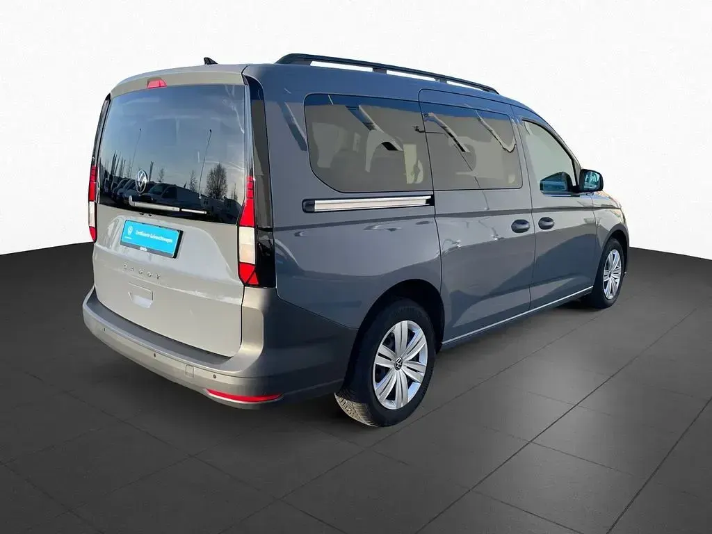 Gebraucht VW Caddy Basis 102 PS (75 kW) 2025 Grau Van / Kleinbus