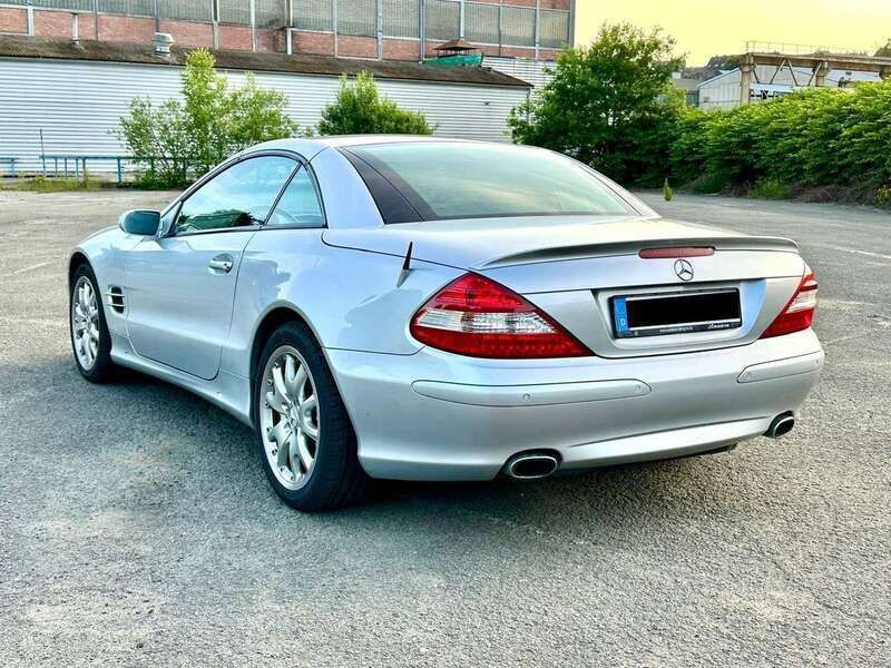 Gebraucht Mercedes SL350 272 PS (200 kW) 2007 Silber Cabrio