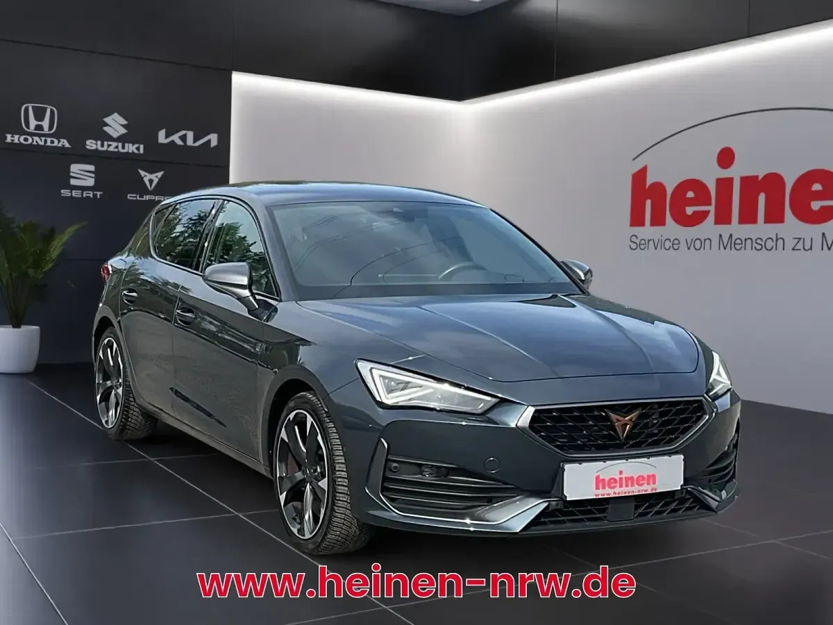 Usata Cupra Leon 245 CV (180 kW) 2023 Grigio Berlina