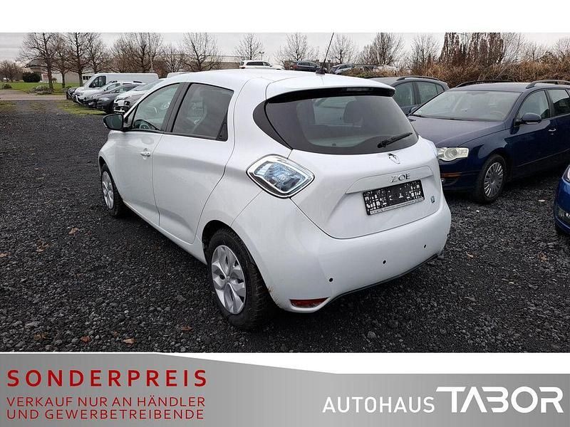 Gebraucht Renault Zoe Life 42 kW (58 PS) 2016 Unbekannt Kleinwagen