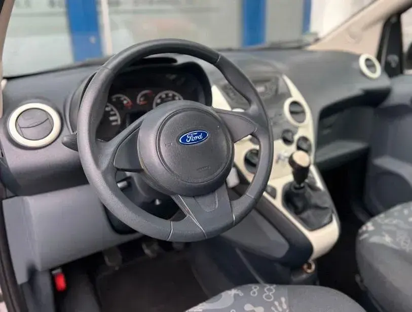 Gebraucht Ford Ka 69 PS (50 kW) 2009 Grau Kleinwagen