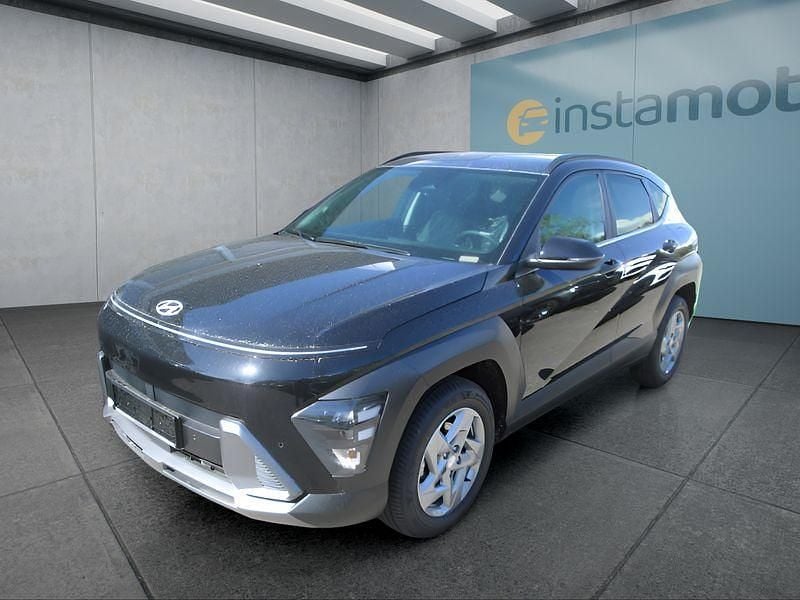 Schwarz Neu 2025 Hyundai Kona SUV | 29.649 € (Etwas zu teuer) - Bild 1/4