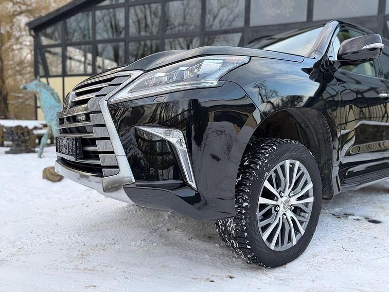 Gebraucht Lexus LX570 367 PS (269 kW) 2019 Schwarz SUV