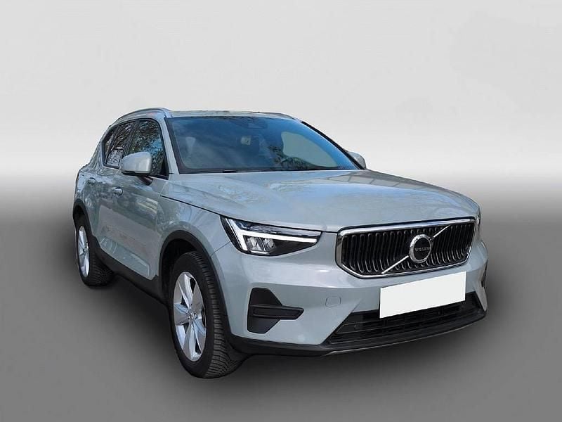 Usata Volvo XC40 Core 129 CV (94 kW) 2024 Grigio SUV