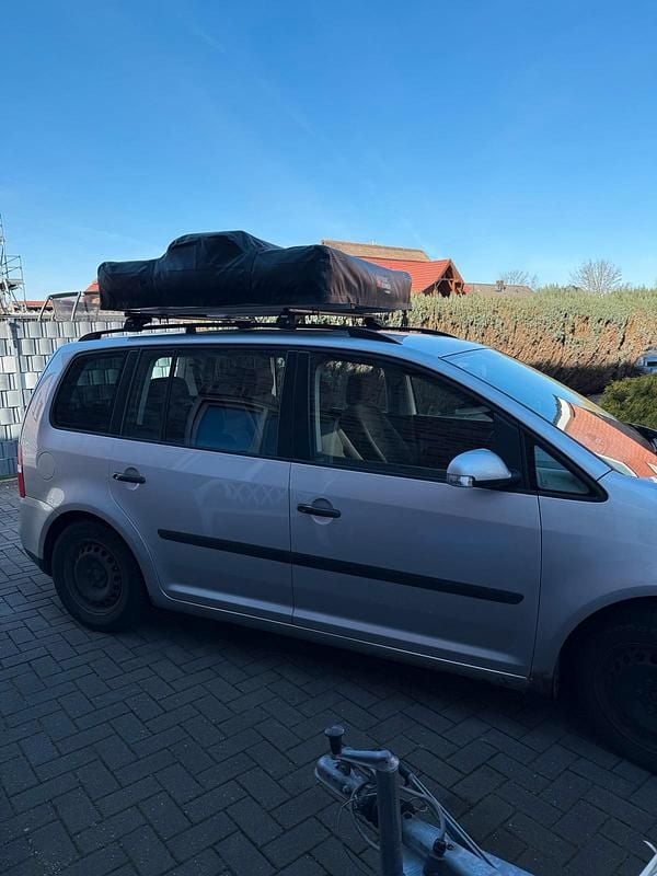 Gebraucht VW Touran 105 PS (77 kW) 2004 Silber Van / Kleinbus