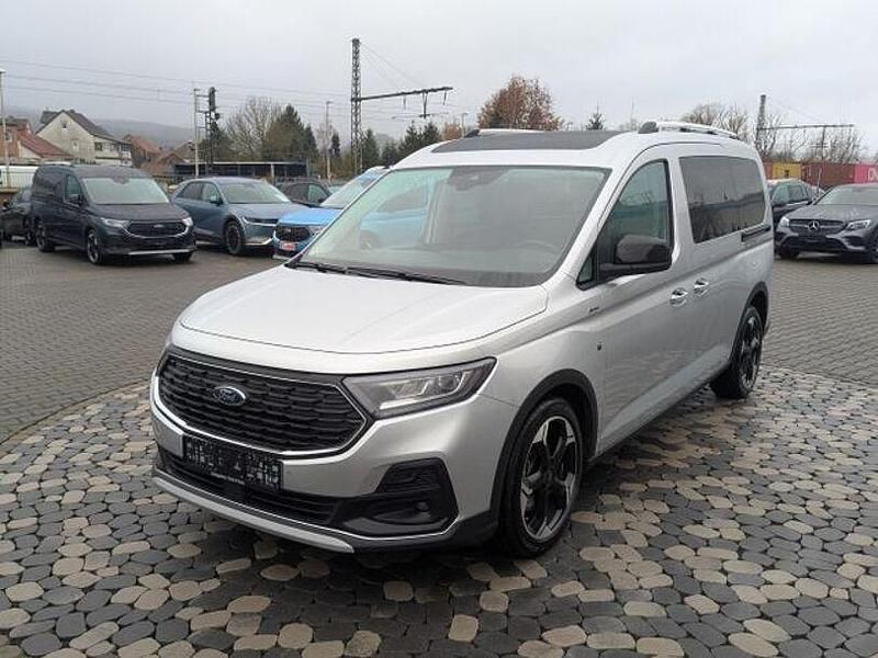 Gebraucht Ford Tourneo Active 122 PS (89 kW) 2025 Silber Van / Kleinbus