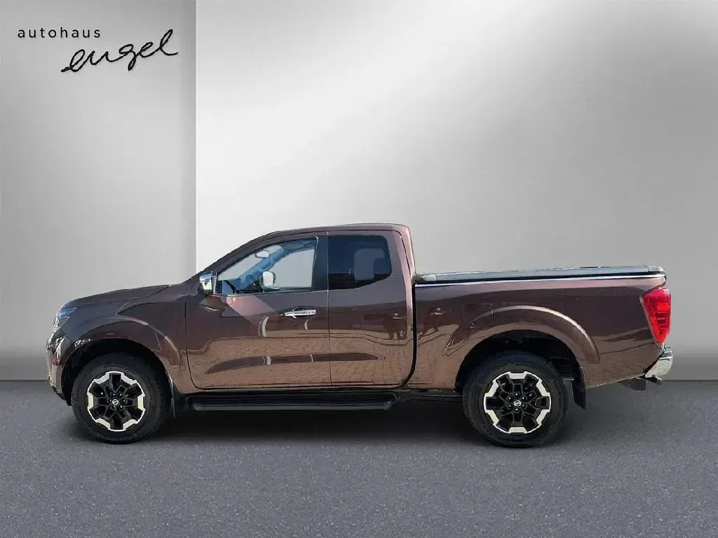 Gebraucht Nissan Navara N-Connecta 163 PS (119 kW) 2021 Braun Pickup