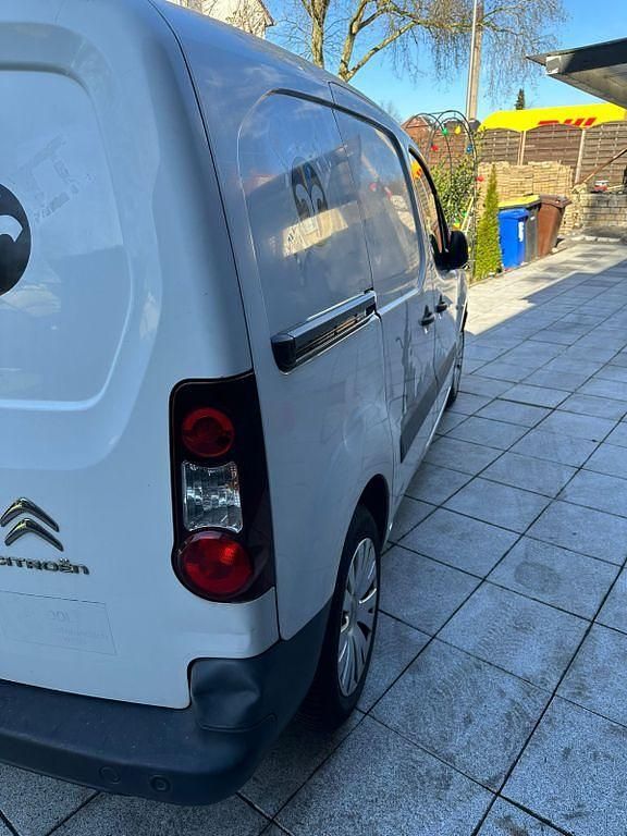 Gebraucht Citroën Berlingo 92 PS (67 kW) 2015 Weiß Van / Kleinbus