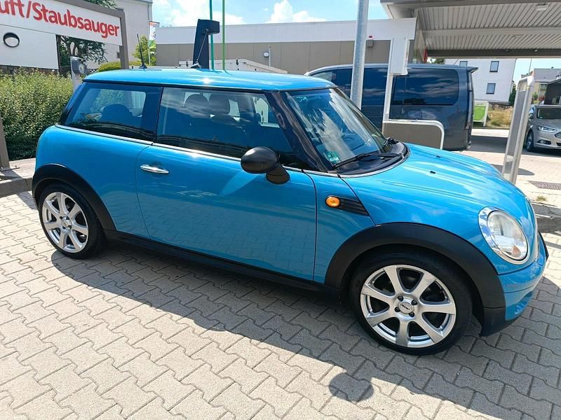 Blau Gebraucht 2009 Mini ONE Kleinwagen | 3.800 € (Teuer) - Bild 1/4
