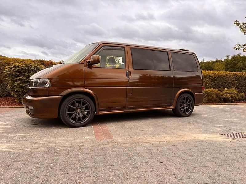 Braun Gebraucht 2002 VW T4 Van | 8.500 € (Superpreis) - Bild 1/4