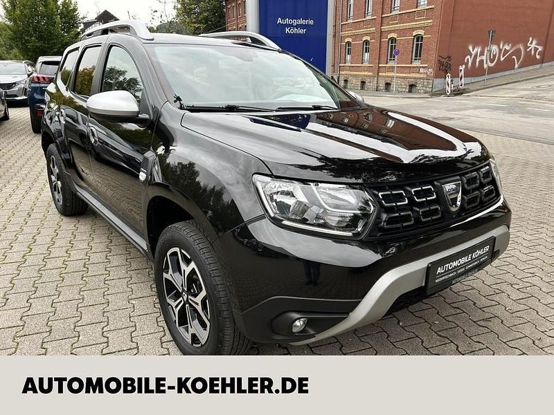 Perlmuttschwarz Gebraucht 2019 Dacia Duster Prestige SUV | 11.950 € (Fairer Preis) - Bild 1/4
