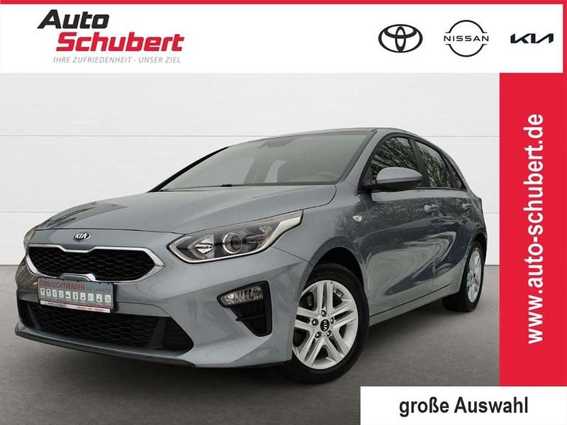 Gebraucht Kia Ceed Vision 99 PS (72 kW) 2020 Silber Kleinwagen