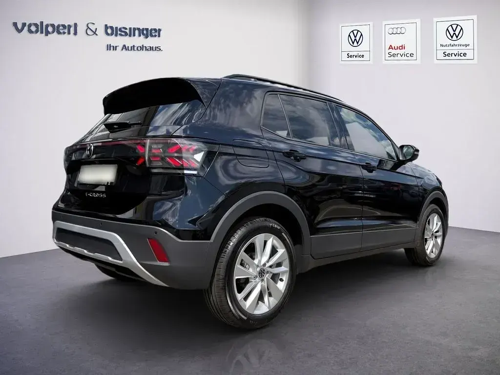 Gebraucht VW T-Cross Life 116 PS (85 kW) 2025 Schwarz SUV