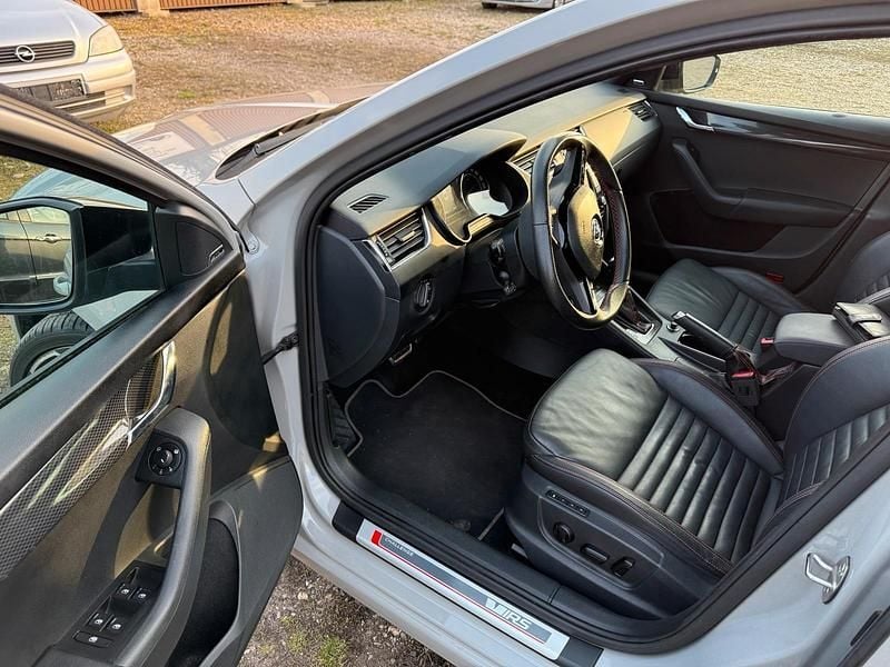 Gebraucht Skoda Octavia vRS 220 PS (161 kW) 2017 Grau Limousine