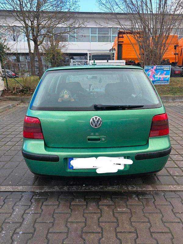 Gebraucht VW Golf IV 105 PS (77 kW) 2002 Grün Limousine
