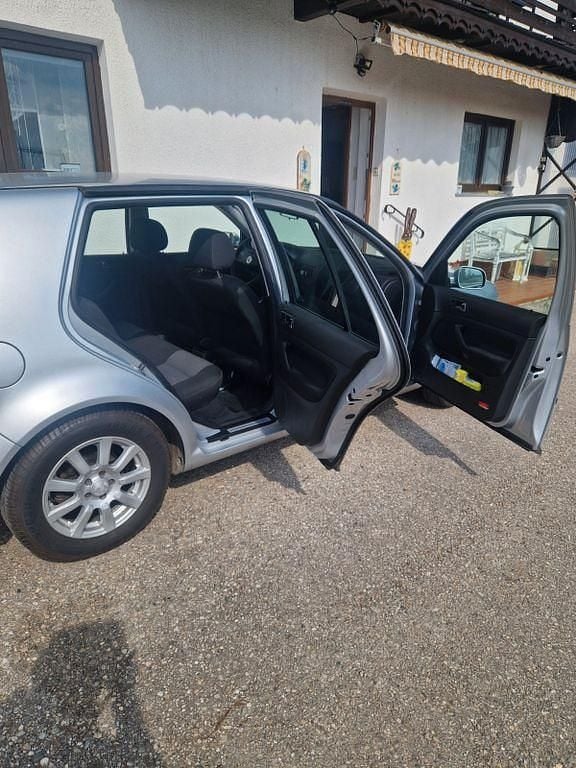 Gebraucht VW Golf IV 75 PS (55 kW) 2003 Silber Limousine