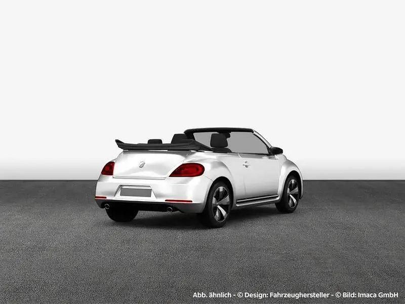 Gebraucht VW Beetle Cabriolet 105 PS (77 kW) 2015 Weiß Cabrio
