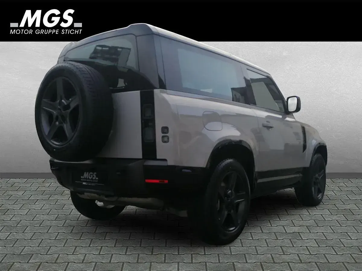 Neu Land Rover Defender SE Dynamic 249 PS (183 kW) 2025 Borasco grey Kleinwagen