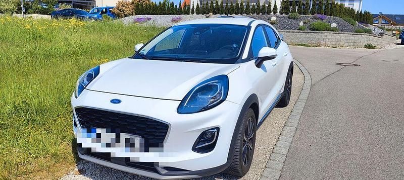 Gebraucht Ford Puma Titanium 125 PS (91 kW) 2020 Weiß SUV