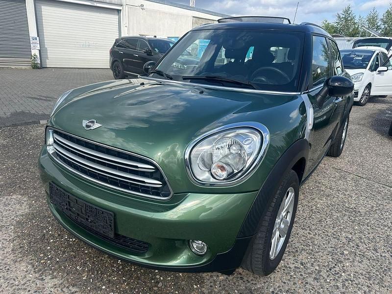 Grün Gebraucht 2015 Mini Cooper Countryman SUV | 7.490 € (Guter Preis) - Bild 1/4