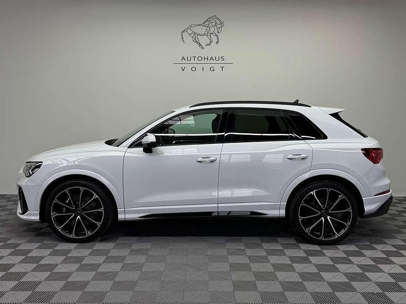 Gletscherweiã metallic Gebraucht 2023 Audi RS Q3 SUV | 55.000 € (Superpreis) - Bild 1/4