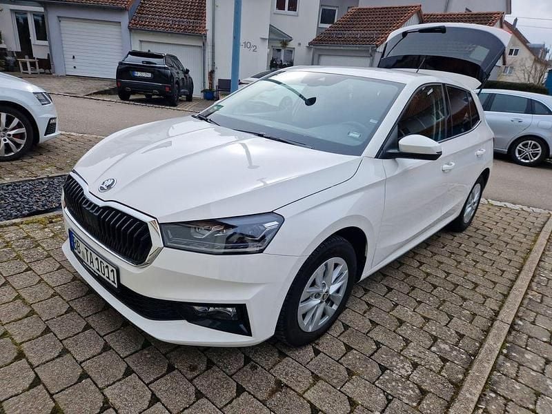 Gebraucht Skoda Fabia Style 110 PS (80 kW) 2023 Weiß Kleinwagen