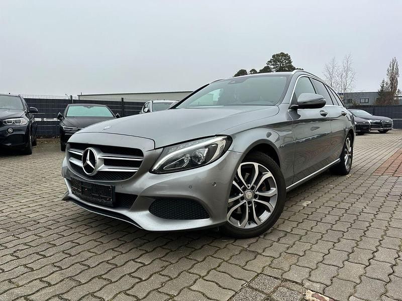 Silber Gebraucht 2016 Mercedes C200 Avantgarde Kombi | 10.700 € (Superpreis) - Bild 1/4