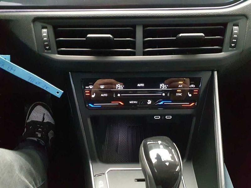 Gebraucht VW Polo Style 95 PS (69 kW) 2025 Grau Kleinwagen