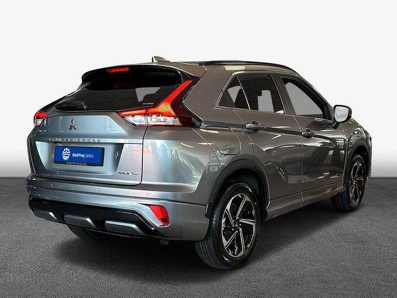 Gebraucht Mitsubishi Eclipse Cross Select 188 PS (138 kW) 2024 Platinumgrau metallic SUV