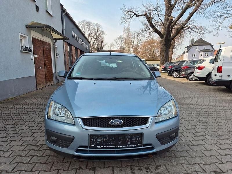 Gebraucht Ford Focus 116 PS (85 kW) 2007 Blau Limousine