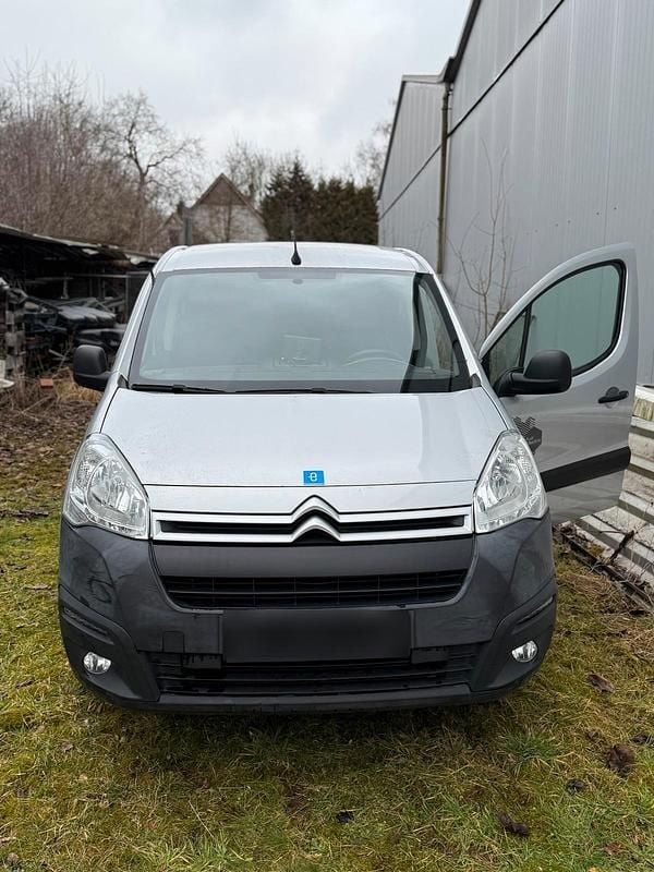 Gebraucht Citroën Berlingo 49 kW (67 PS) 2017 Grau Van / Kleinbus