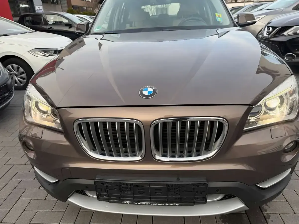 Gebraucht BMW X1 xLine 150 PS (110 kW) 2013 Braun SUV